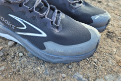 Brooks Caldera 8