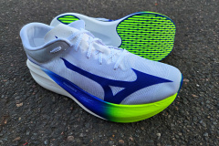 Mizuno Hyperwarp Pure