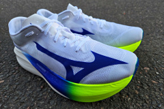 Mizuno Hyperwarp Pure
