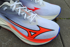 Mizuno Wave Rebellion Flash 3
