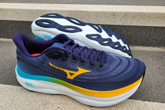 Mizuno Wave Sky 9