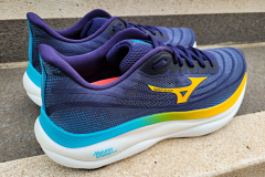 Mizuno Wave Sky 9