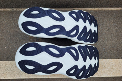 Mizuno Wave Sky 9