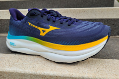 Mizuno Wave Sky 9