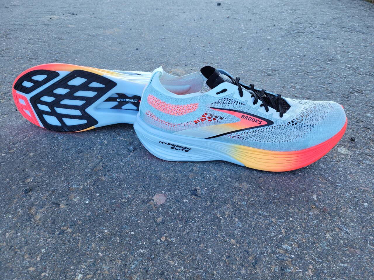 Titelbild_Brooks_Hyperion_Elit