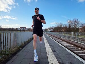 Zielgruppe Mizuno Wave Rebellion Flash 3  (c) Laufschuhkauf.de