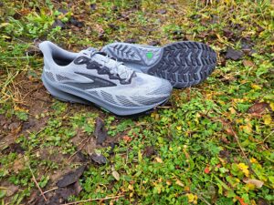 Titelbild Brooks Ghost Trail (c) Laufschuhkauf.de