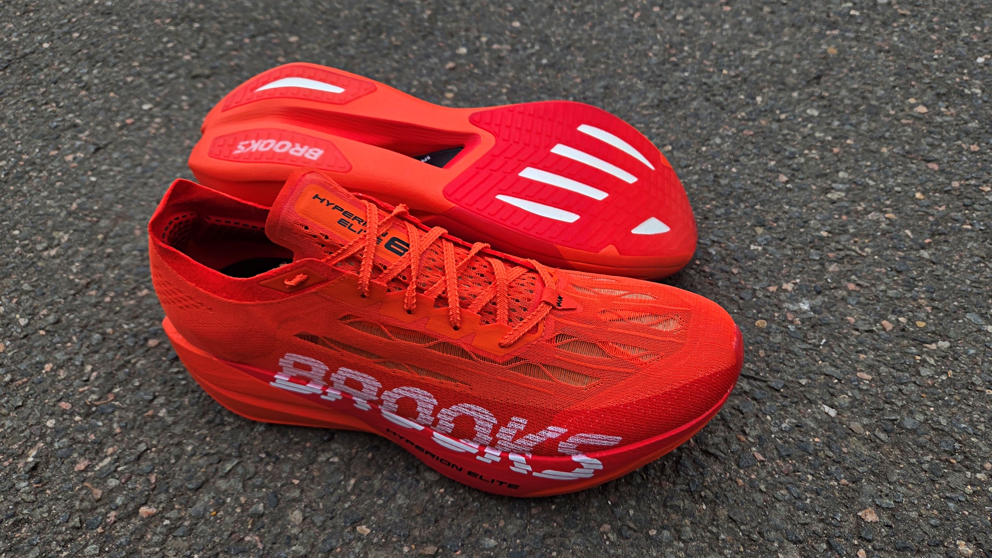 Brooks Hyperion Elite 6 (c) Laufschuhkauf.de Brooks Hyperion Elite 6 (c) Laufschuhkauf.de