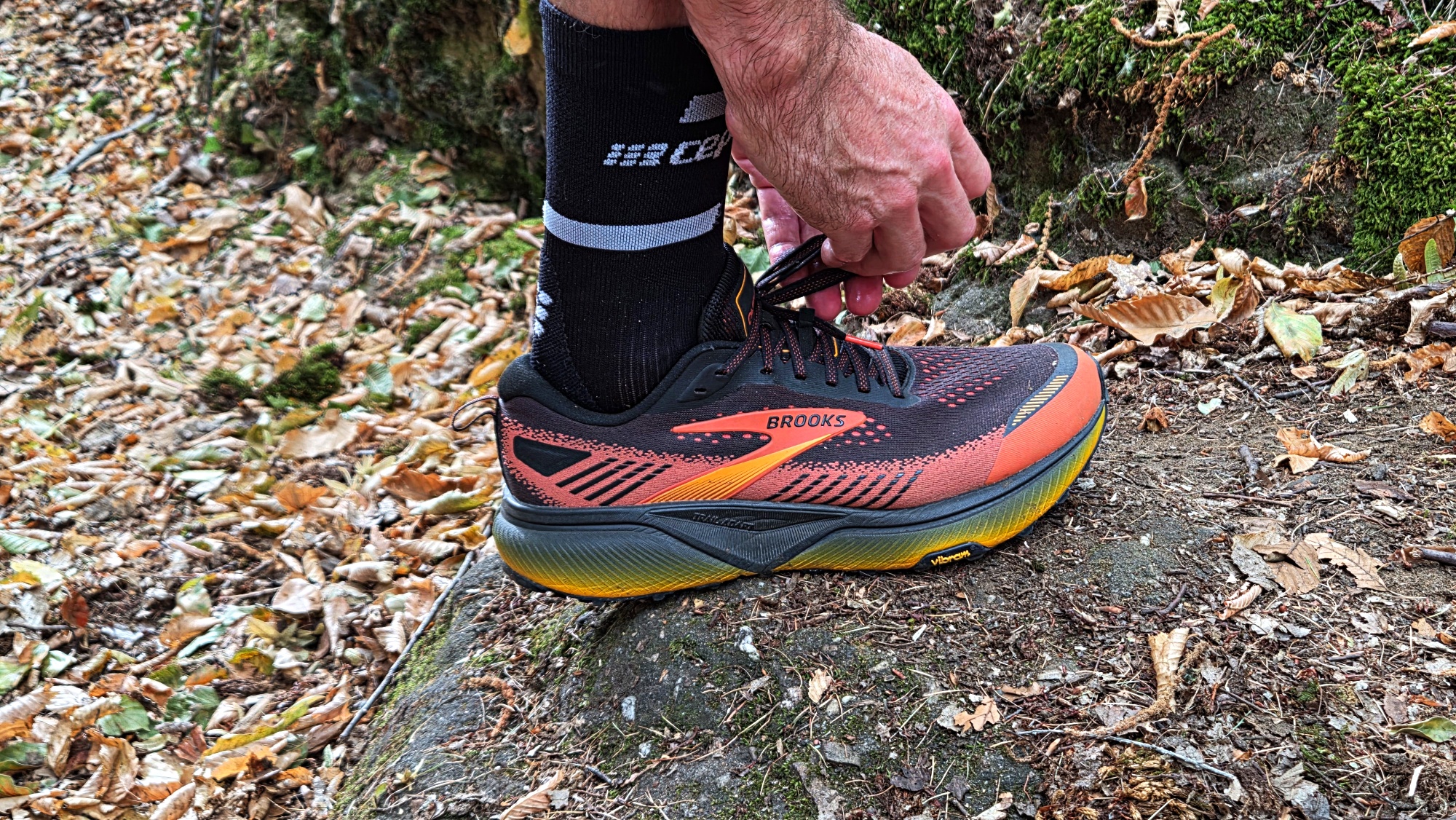 Cascadia 20 schnueren (c) Laufschuhkauf.de Cascadia 20 schnueren (c) Laufschuhkauf.de