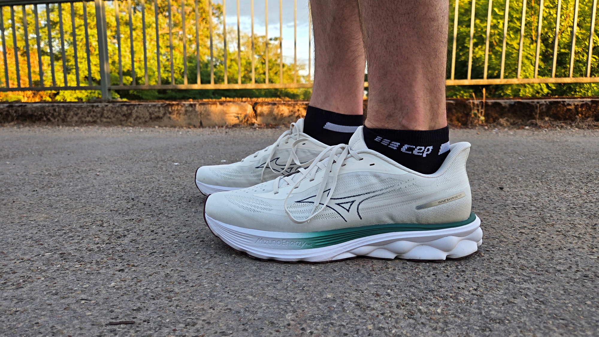 Komfortlaufschuh Mizuno Wave Skyrise 7 (c) Laufschuhkauf.de Komfortlaufschuh Mizuno Wave Skyrise 7 (c) Laufschuhkauf.de